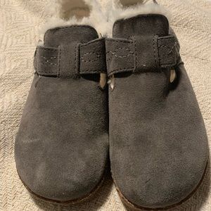 Earth origins size7.5 new with not tags or box